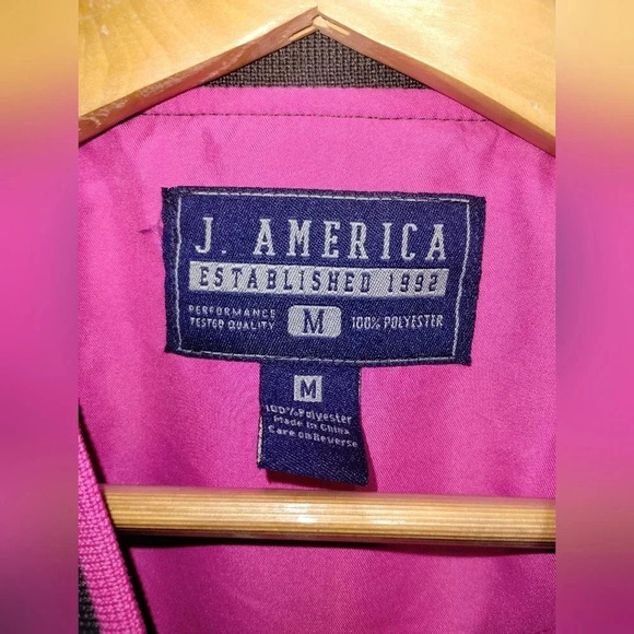 J America Kansas Windbreaker Jacket Gray Pink size Medium Collegiate Athletic - Picture 3 of 6